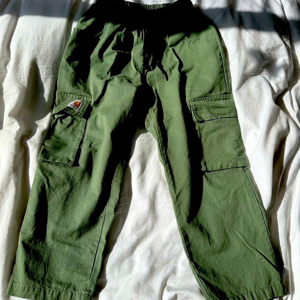 COPY - Carhartt work in progress cropped green pants.